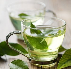 Nước Lá Trà Xanh (Green Tea Leaf Hydrosol)